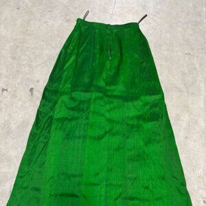 Women long green dress Size 8